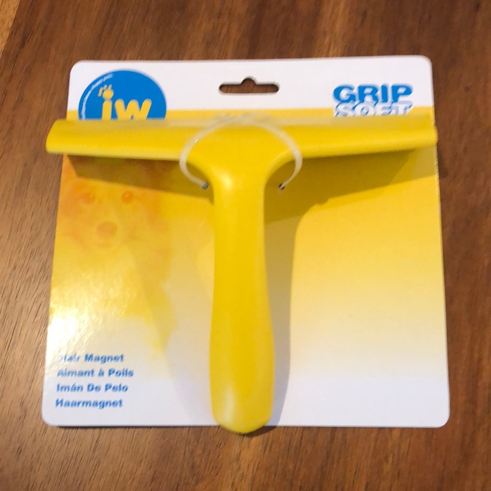 JW Grip Soft Pet Hair Magnet. 2 available